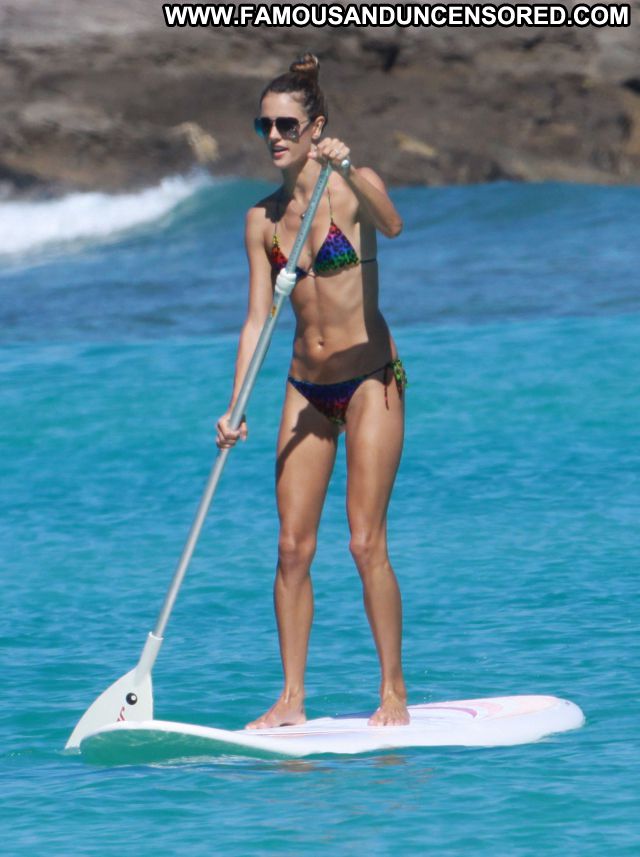 Alessandra Ambrosio No Source Beach Bikini Brunette Famous