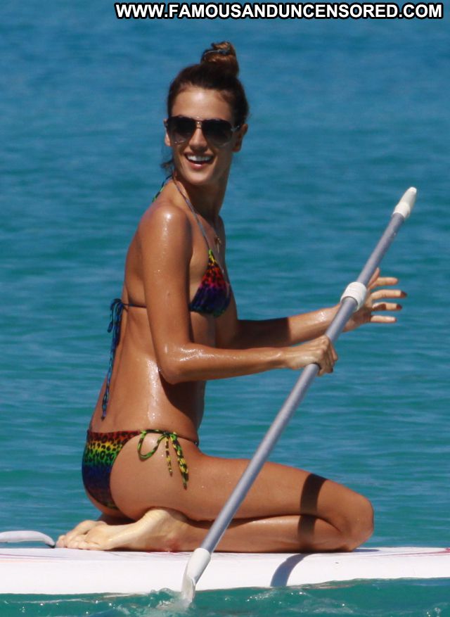 Alessandra Ambrosio Brunette Beach Bikini Beautiful Actress
