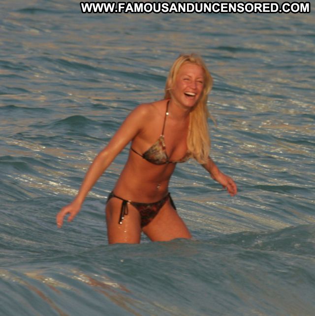 Denise Van Outen Beach Bikini Blonde Nude Scene Celebrity