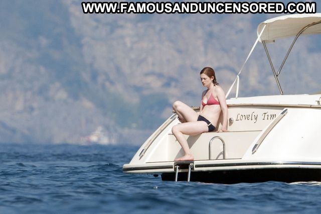 Bonnie Wright Yacht Bikini Posing Hot Nude Scene Celebrity