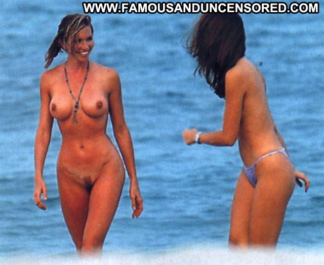Arianne Brown Nudist Hairy Pussy Beach Showing Tits Horny