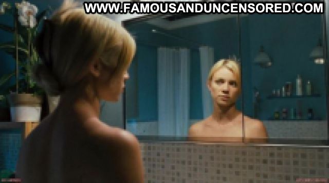 Amy Smart Mirrors Showing Ass Blonde Showing Tits Horny Doll