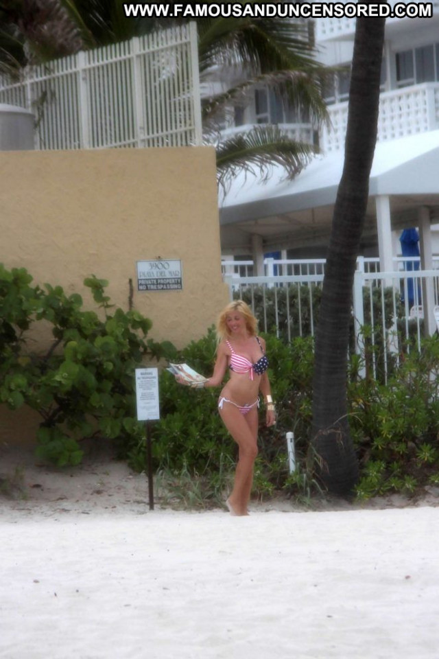Nadeea Volianova Miami Beach Beautiful Beach Celebrity Bikini Posing