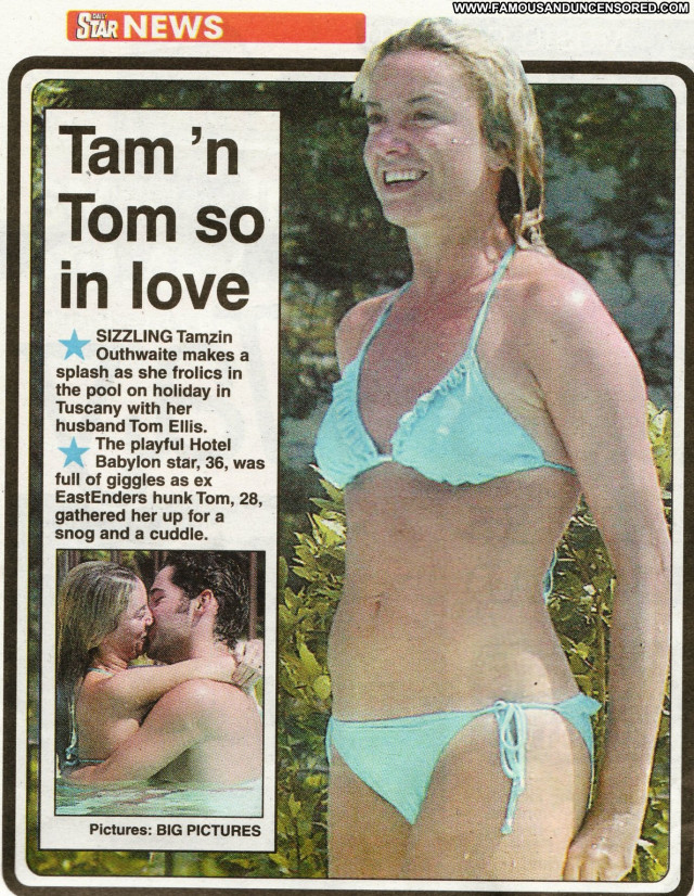 Tamzin Outhwaite Lesbian Scene Bikini Posing Hot Babe Celebrity
