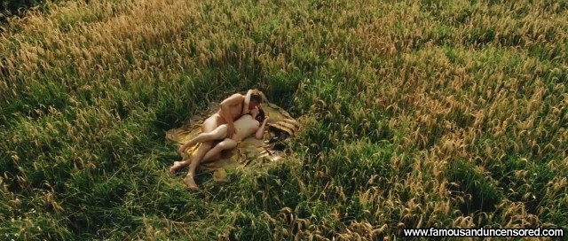 Carice Van Houten Komt Een Vrouw Bij De Dokter Nude Scene Beautiful