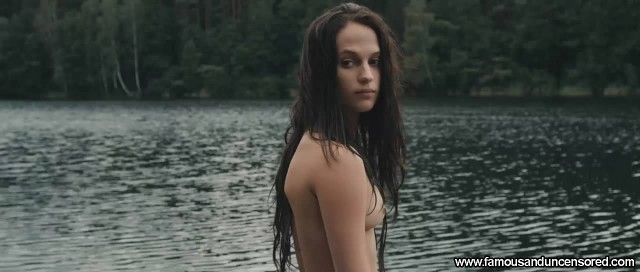Alicia Vikander Kronjuvelerna Nude Scene Beautiful Sexy