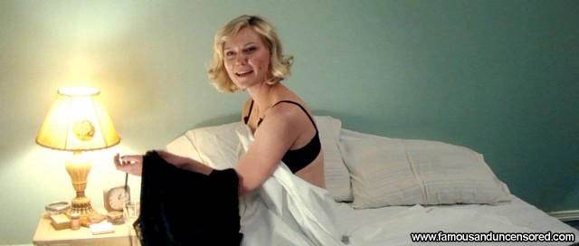Kirsten Dunst On The Road Celebrity Beautiful Sexy Nude Scene Actress
