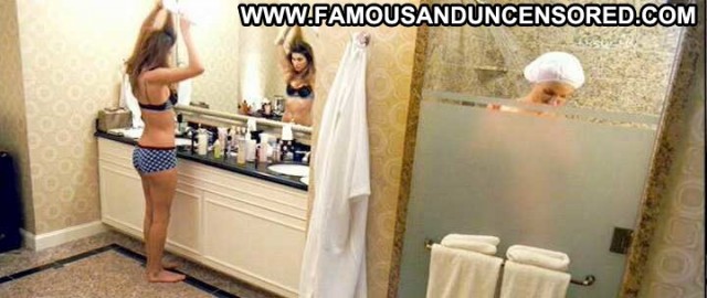Cameron Diaz What Happens In Vegas Bra Panties Shower Gorgeous