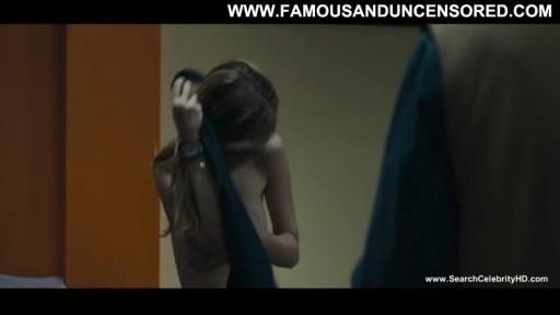 Dreama Walker Showing Tits Blonde Famous Tits Straight Posing Hot Celebrity