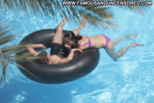 Helena Christensen Posing Hot Brunette Bikini Famous Celebrity Hot Pool Straight