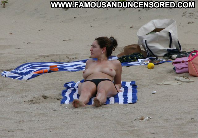 Kelly Brook Nude Sexy Scene Nudist Beach Showing Tits Female