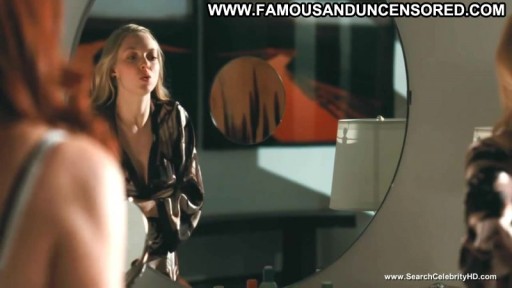 Amanda Seyfried Famous Posing Hot Sexy Scene Celebrity Straight Nude Sexy