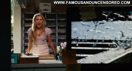 Amanda Bynes Posing Hot Famous Nude Celebrity Sexy Scene Sexy Straight