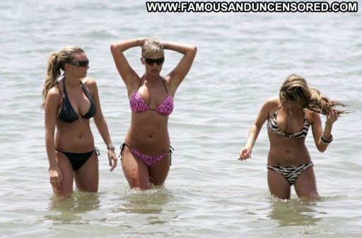Danielle Lloyd Blonde Straight Babe Beach Posing Hot Cute Hot Bikini Famous Celebrity