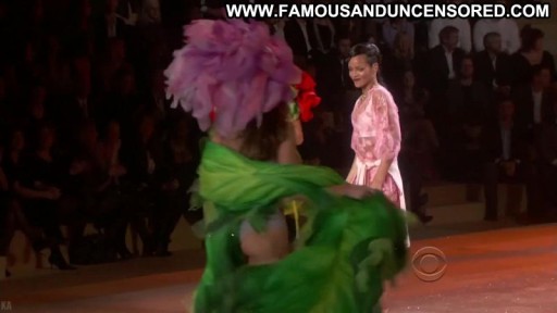 Adriana Lima Sexy Scene Posing Hot Nude Famous Sexy Fashion Straight Celebrity