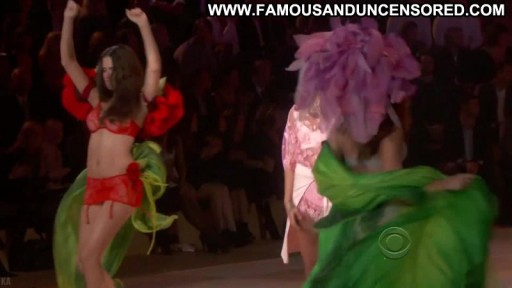 Adriana Lima Sexy Scene Posing Hot Nude Famous Sexy Fashion Straight Celebrity