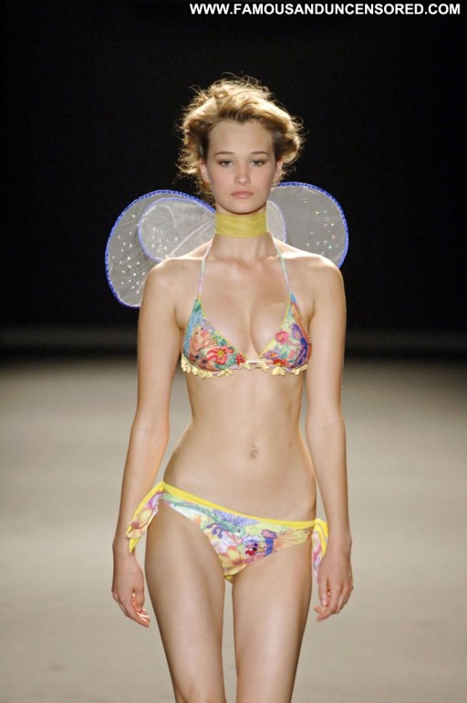 Bikini Celebrity Hot Famous Cute Bikini Babe Straight Blonde Posing Hot