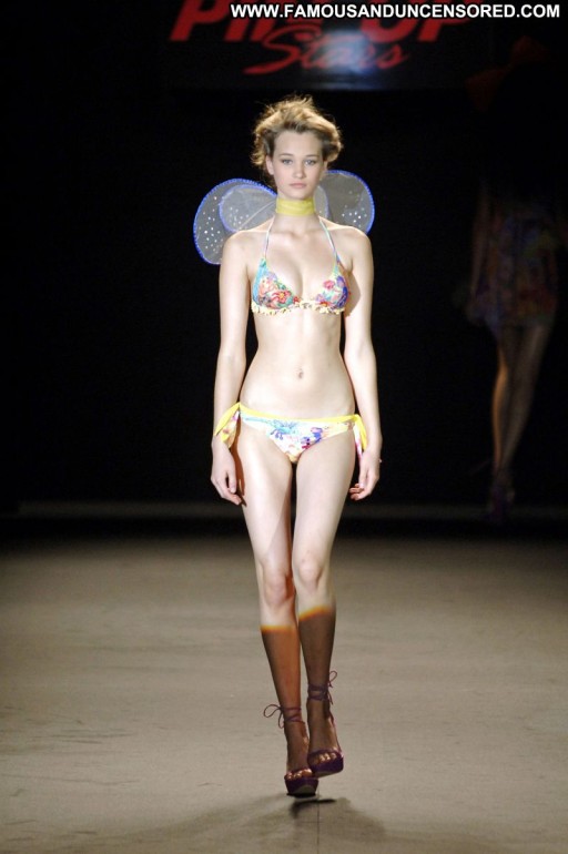 Bikini Celebrity Hot Famous Cute Bikini Babe Straight Blonde Posing Hot