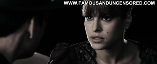 Eva Mendez Sexy Celebrity Nude Posing Hot Straight Famous Sexy Scene