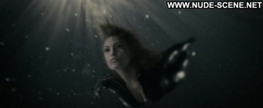 Eva Mendez Posing Hot Nude Sexy Scene Celebrity Sexy Straight Nude Scene