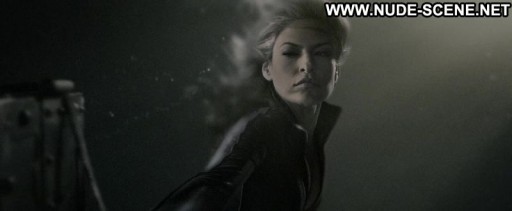 Eva Mendez Posing Hot Nude Sexy Scene Celebrity Sexy Straight Nude Scene