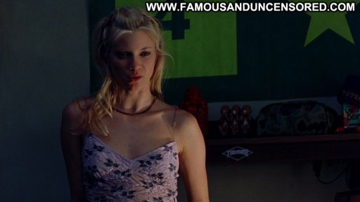 Amy Smart Straight Sexy Scene Nude Sexy Celebrity Famous Posing Hot