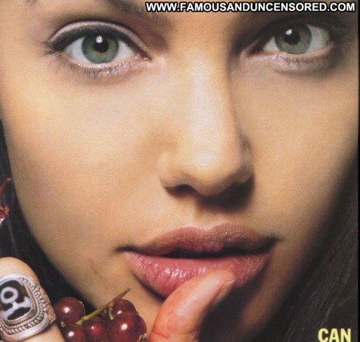 Angelina Jolie Famous Straight Babe Posing Hot Actress Celebrity Hot