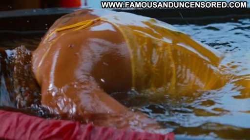 Blake Lively Sexy Straight Sexy Scene Posing Hot Famous Celebrity Nude