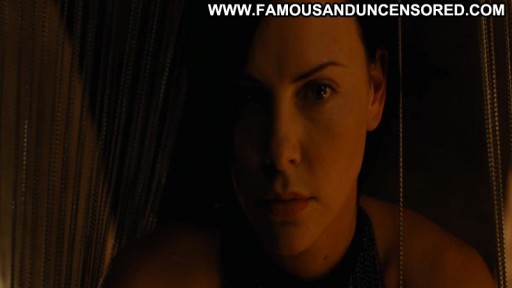Charlize Theron Celebrity Sexy Scene Sexy Nude Straight Famous Posing Hot