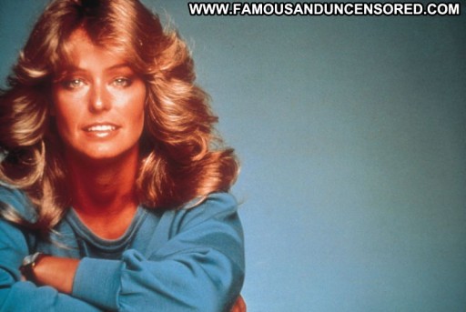 Farrah Fawcett Celebrity Hot Blonde Straight Actress Famous Cute Posing Hot Babe