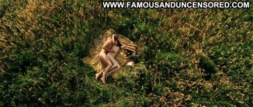 Anna Drijver Nude Sexy Sexy Scene Famous Posing Hot Straight Celebrity