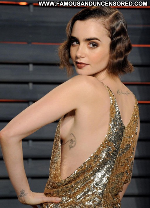 Celebrities Sexy Posing Hot Famous Hot Straight Celebrity Beautiful Nude Babe