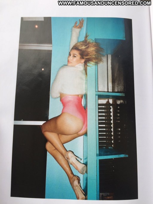 Hailey Baldwin Magazine Sex Posing Hot Babe Twitter Fashion Model Sexy Straight Fashion Model Beautiful Celebrity