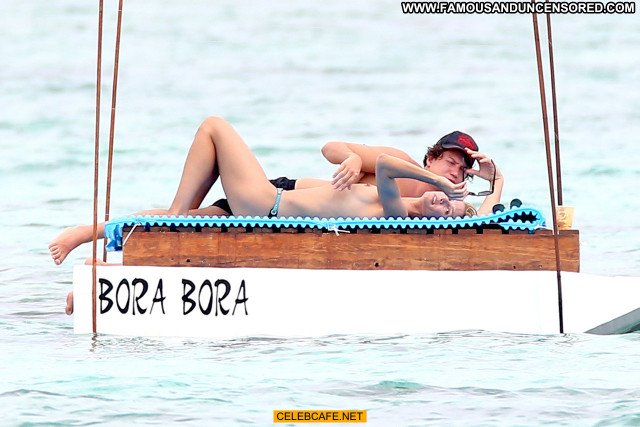 Heidi Klum No Source Mexico Toples Babe Beautiful Celebrity Posing