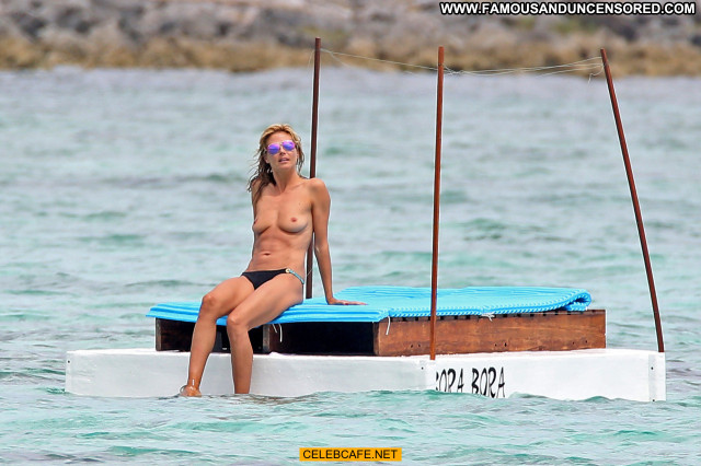 Heidi Klum No Source  Posing Hot Mexico Beautiful Celebrity Babe