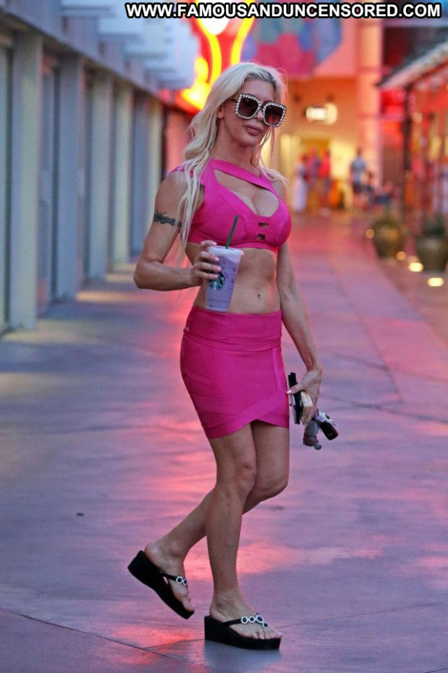 Pink Beverly Hills French Celebrity Paparazzi Babe Posing Hot