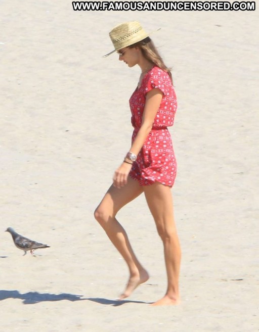 Alessandra Ambrosio Posing Hot Celebrity Paparazzi Straight Babe Beach Mali Malibu Beautiful