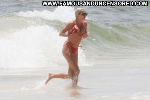 Caroline Vreeland Paparazzi Babe Posing Hot Beach Straight Bikini Celebrity Beautiful