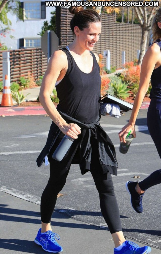 Jennifer Garner Paparazzi Gym Posing Hot Beautiful Babe