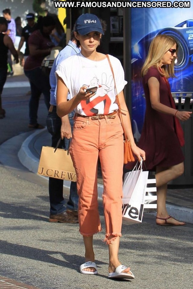 Willa Holland The Grove In Hollywood Celebrity Paparazzi Beautiful
