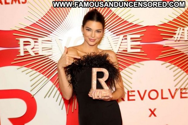 Kendall Jenner Las Vegas Celebrity Awards Babe Posing Hot Paparazzi