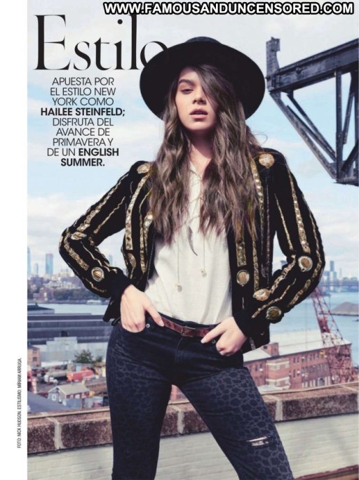 Hailee Steinfeld Magazine Celebrity Glamour Spain Posing Hot Paparazzi Straight Spa Beautiful Babe