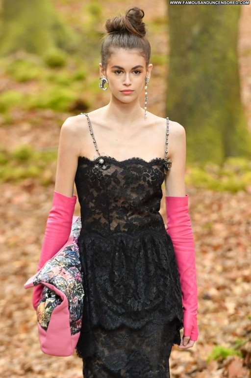 Sofia Vergara West Hollywood Posing Hot Beautiful Babe Straight Hollywood Paparazzi Celebrity