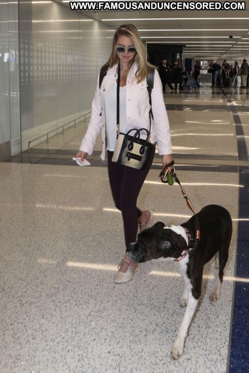 Kate Upton Celebrity Straight Los Angeles Posing Hot Lax Airport Angel Babe Beautiful Paparazzi