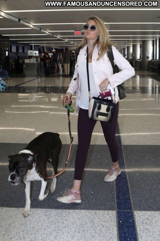 Kate Upton Celebrity Straight Los Angeles Posing Hot Lax Airport Angel Babe Beautiful Paparazzi