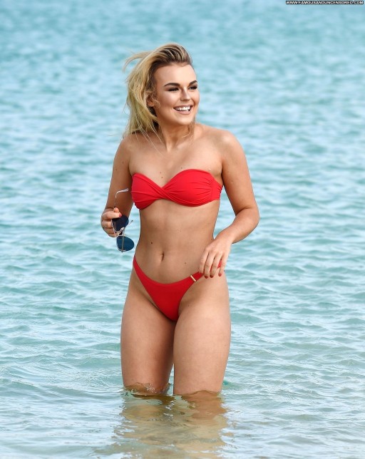 Tallia Storm Bikini Sexy Instagrammer Youtuber Actress Tiktoker Dating British Xer Huge Ass Brown Eyes Beautiful Medium Breasts Female Posing Hot Celebrity
