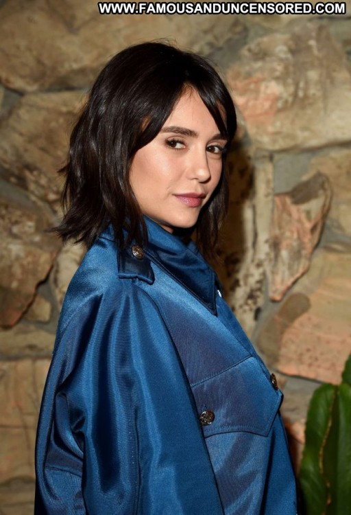 Nina Dobrev Posing Hot Paparazzi Beautiful Straight Babe Celebrity