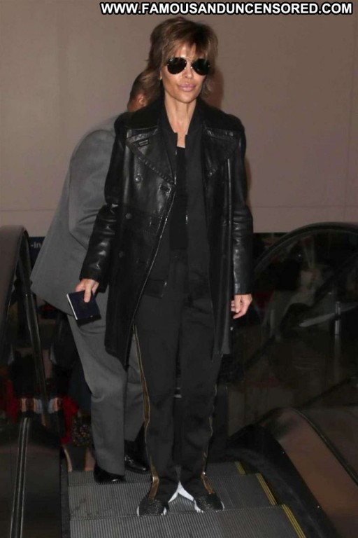 Lisa Rinna Paparazzi Posing Hot Babe Beautiful Lax Airport Angel Straight Celebrity Los Angeles