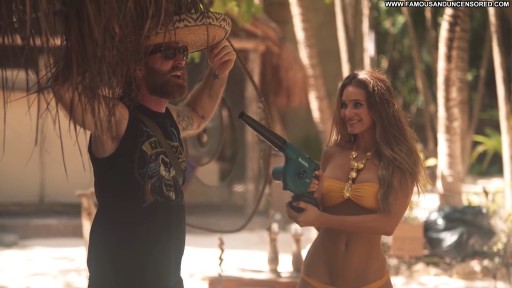 Sports Illustrated Old Babe American Beautiful Swimsuit Sexy Sex Straight Model Celebrity Posing Hot