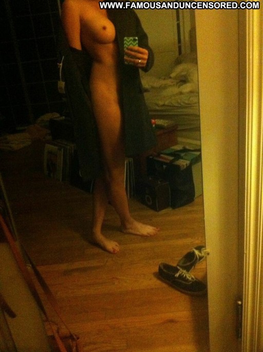 Brie Larson Celebrity Straight